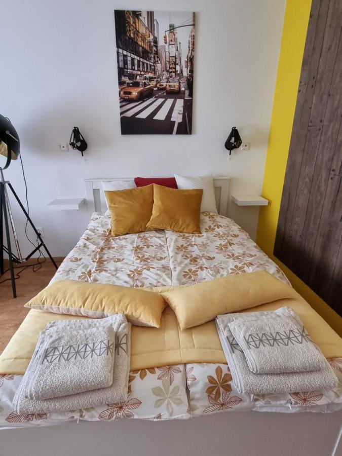 Апартаменты Flora Apartman Сегед Экстерьер фото