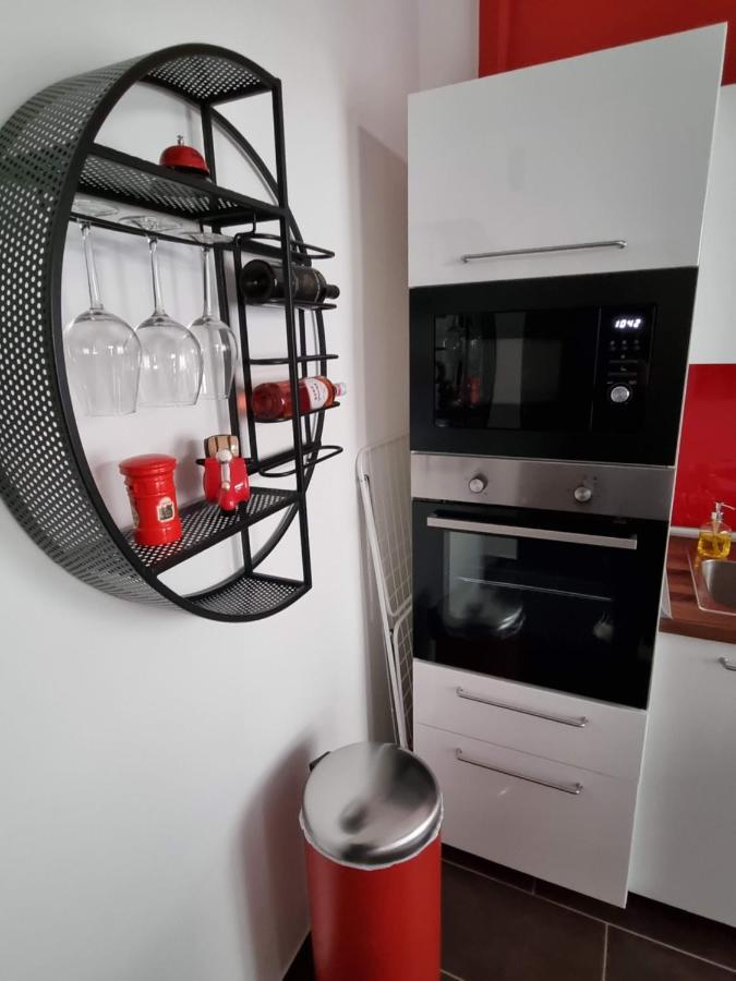Апартаменты Flora Apartman Сегед Экстерьер фото